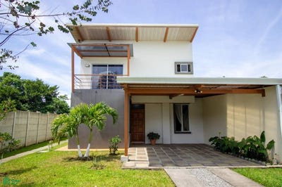 /international/cr/calle-la-eva-sarchi-norte-valverde-vega-alajuela-alajuela-province-310098313481/?lang=zh-tw