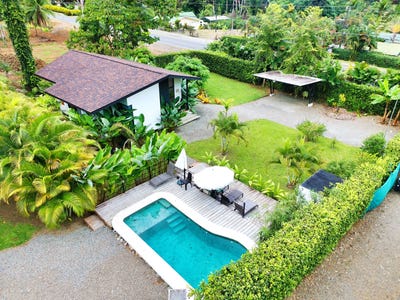 /international/cr/cahuita-cahuita-limon-310106969277/