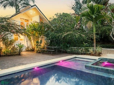 /international/cr/-playa-esterillos-parrita-puntarenas-parrita-puntarenas-310102124789/