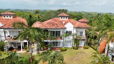 /international/cr/del-pacifico-condos-esterillo-esterillos-puntarenas-esterillos-puntarenas-310099686255/