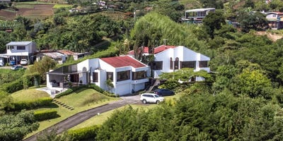 /international/cr/jasmine-home-san-antonio-de-escazu-san-antonio-escazu-san-jose-310101279669/