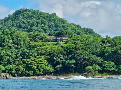 /international/cr/cobano-puntarenas-puntarenas-310108006398/