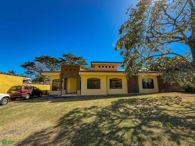 /international/cr/venta-de-casa-piedades-santa-ana-san-jose-santa-ana-san-jose-310103818532/