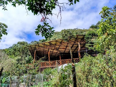/international/cr/penas-blancas-cachi-cartago-province-310107191273/
