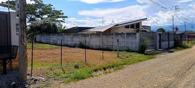 /international/cr/barrio-dalumaji-bms-school-daniel-flores-perez-zeledon-500-metros-oeste-y-60-metros-sur-de-la-carretera-interamericana-perez-zeledon-san-jose-perez-zeledon-san-jose-310101087002/?lang=id