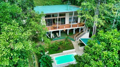 /international/cr/puerto-viejo-de-talamanca-puerto-viejo-de-talamanca-limon-province-310107944708/