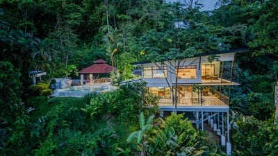 /international/cr/casa-la-roca-whale-s-tail-3-bedroom-home-in-uvita-mountain-house-for-sale-in-uvita-uvita-puntarenas-310108925349/?lang=de