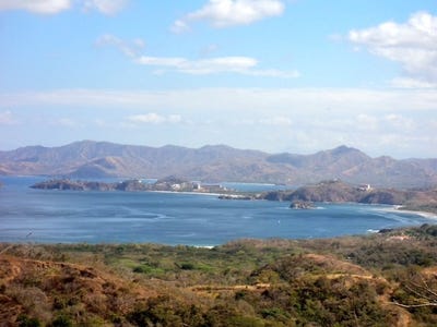 /international/cr/los-nubes-clouds-near-the-coast-development-parcel-for-sale-in-matapalo-matapalo-guanacaste-province-120009684197/