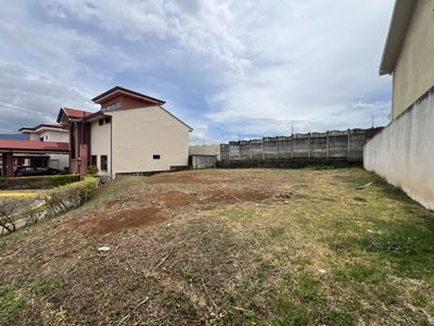 /international/cr/condomino-villas-del-rio-alajuela-alajuela-alajuela-alajuela-province-310107597810/