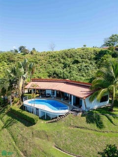 /international/cr/affordable-chontales-home-with-mountain-and-ocean-view-puerto-cortes-osa-puntarenas-osa-puntarenas-310104595600/