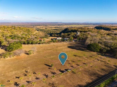 /international/cr/altos-los-robles-lot-87-sardinal-guanacaste-province-310105428469/