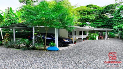 /international/cr/calle-cahuita-cahuita-limon-310107237551/