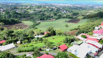 /international/cr/los-angeles-1-km-norte-del-templo-catolico-grecia-alajuela-grecia-alajuela-province-310108704413/