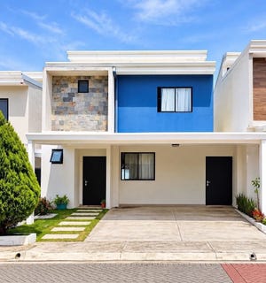/international/cr/condominio-vistas-de-las-flores-del-outlet-center-200-metros-al-norte-y-400-metros-al-este-en-santa-cecilia-de-heredia-heredia-heredia-heredia-heredia-province-310108595098/