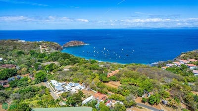 /international/cr/calle-ocotal-airbnb-opportunity-sardinal-guanacaste-province-310105646934/
