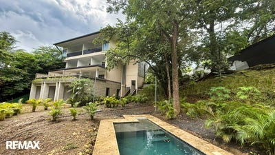 /international/cr/l-section-pelada-nosara-nosara-guanacaste-nosara-guanacaste-province-310103099601/