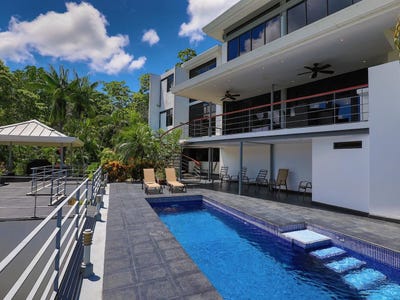 /international/cr/9-24-33-3-n-84-09-19-4-w-quepos-puntarenas-quepos-puntarenas-120093414380/?lang=id