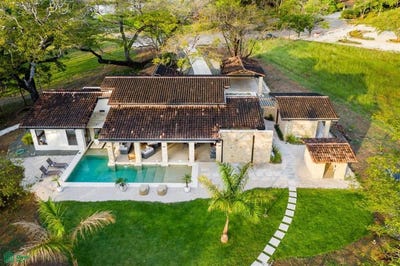 /international/cr/welcome-to-casa-cenizaro-your-luxury-beach-villa-in-hacienda-pinilla-tamarindo-santa-cruz-guanacaste-santa-cruz-guanacaste-province-310101285231/?lang=zh-cn