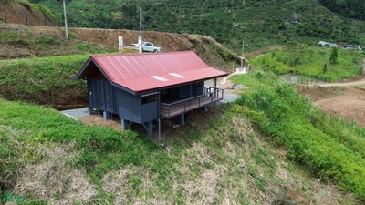 /international/cr/pavones-pavones-turrialba-cartago-turrialba-cartago-province-310108951443/