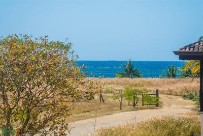 /international/cr/lago-de-palma-58-0-tamarindo-santa-cruz-guanacaste-santa-cruz-guanacaste-province-310106080902/