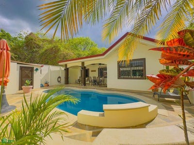 /international/cr/avenida-central-playas-del-coco-carrillo-guanacaste-carrillo-guanacaste-province-310101044872/?lang=zh-tw