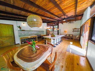 /international/cr/secluded-jungle-retreat-with-riverfront-expansion-potential-in-the-heart-of-ojochal-puerto-cortes-osa-puntarenas-osa-puntarenas-310101154312/?lang=zh-tw