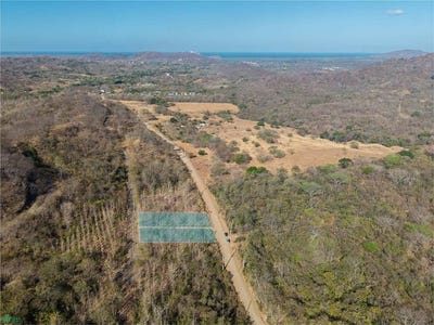 /international/cr/calle-cerro-chompipe-tempate-guanacaste-province-310106462292/