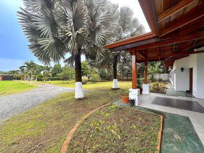 /international/cr/paquita-quepos-puntarenas-quepos-puntarenas-quepos-puntarenas-310101110768/?lang=de
