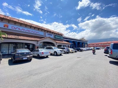 /international/cr/local-commercial-for-rent-escazu-trejos-montealegre-trejos-montealegre-san-jose-310105055430/