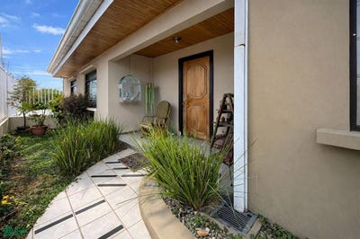 /international/cr/san-pedro-de-montes-de-oca-san-pedro-montes-de-oca-san-jose-montes-de-oca-san-jose-310105789656/