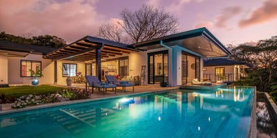 /international/cr/lavish-ocean-views-villa-santa-teresa-santa-teresa-playa-hermosa-guanacaste-province-310101279122/