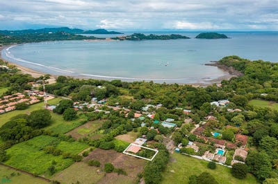 /international/cr/casa-parrot-playa-potrero-santa-cruz-guanacaste-province-310105964959/