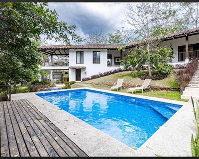 /international/cr/vhh2-w4-san-pedro-heredia-province-310108133253/