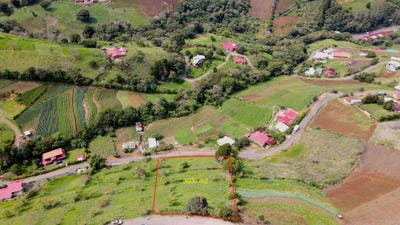 /international/cr/800-metros-este-del-restaurante-rancho-tipico-zarcereno-alfaro-ruiz-zarcero-alajuela-alfaro-ruiz-zarcero-alajuela-province-310108953014/?lang=es