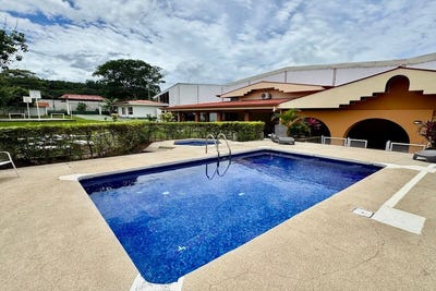 /international/cr/alajuela-alajuela-province-310101471602/