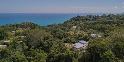 /international/cr/elevated-oceanview-living-in-montezuma-s-lush-hillside-montezuma-cobano-puntarenas-310107245185/