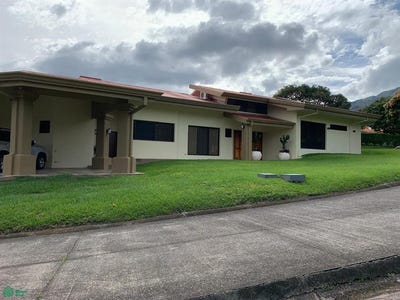 /international/cr/rio-oro-uruca-san-jose-310107496185/
