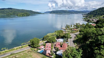 /international/cr/golfito-puntarenas-mogos-puntarenas-mogos-puntarenas-310101285034/?lang=zh-tw