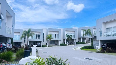 /international/cr/guachipelin-escazu-escazu-san-jose-escazu-san-jose-310108925470/?lang=zh-tw