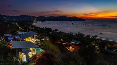 /international/cr/casa-canas-sardinal-guanacaste-province-310107472540/