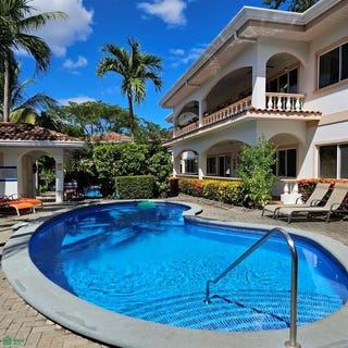 /international/cr/playa-hermosa-playa-hermosa-guanacaste-province-310107620173/