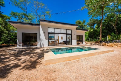 /international/cr/863q-34m-guanacaste-province-tamarindo-costa-rica-tamarindo-guanacaste-province-310101205346/