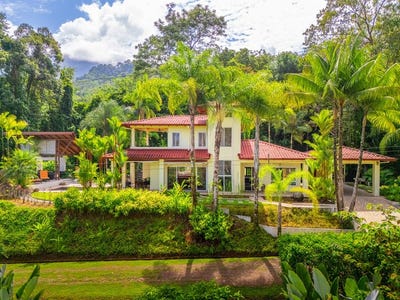 /international/cr/casa-de-orquideas-mountains-ocean-and-jungle-with-privacy-in-gated-community-ojochal-ojochal-puntarenas-province-310108554068/