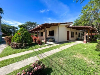 /international/cr/liberia-liberia-guanacaste-liberia-guanacaste-province-310101419068/