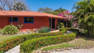 /international/cr/casa-warrick-portegolpe-portegolpe-santa-cruz-guanacaste-tempate-guanacaste-province-310104835075/