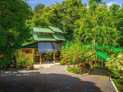 /international/cr/yaba-chigui-turnkey-riverside-eco-resort-or-private-family-compound-in-ojochal-ojochal-puntarenas-province-310108454862/