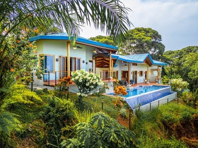 /international/cr/timeless-estate-in-the-mountains-of-escaleras-a-ocean-views-privacy-and-protected-nature-on-nearly-5-acres-escaleras-puntarenas-310098947484/
