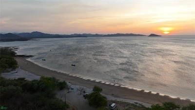/international/cr/route-935-la-cruz-guanacaste-province-310106384173/