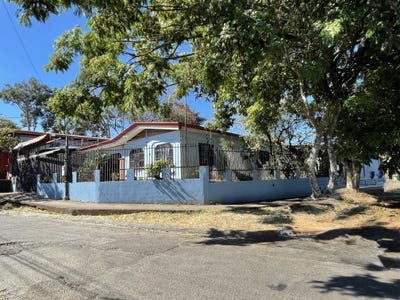 /international/cr/barrio-san-jose-de-alajuela-alajuela-alajuela-alajuela-alajuela-province-310105236398/