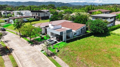 /international/cr/hacienda-espinal-san-rafael-alajuela-san-rafael-alajuela-province-310102914298/
